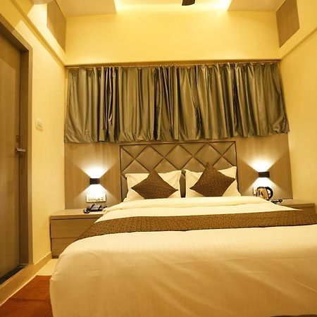 Hotel Boston Bombaj Zewnętrze zdjęcie