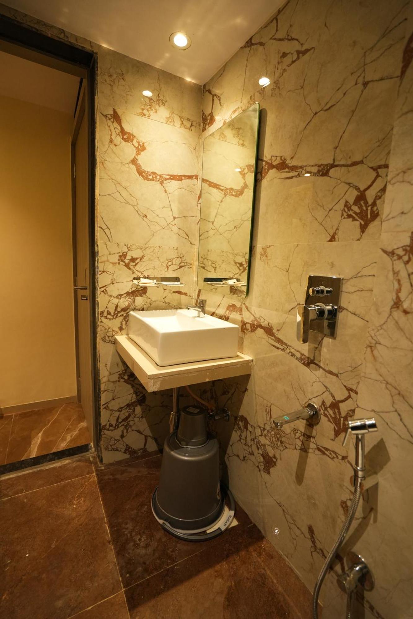 Hotel Boston Bombaj Zewnętrze zdjęcie